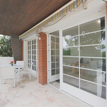 Joli T2, Terrasse Et Jardin, Ideal Pour Familles, A 15 Min De L'Aeroport Roissy Cdg Tremblay-en-France Екстер'єр фото