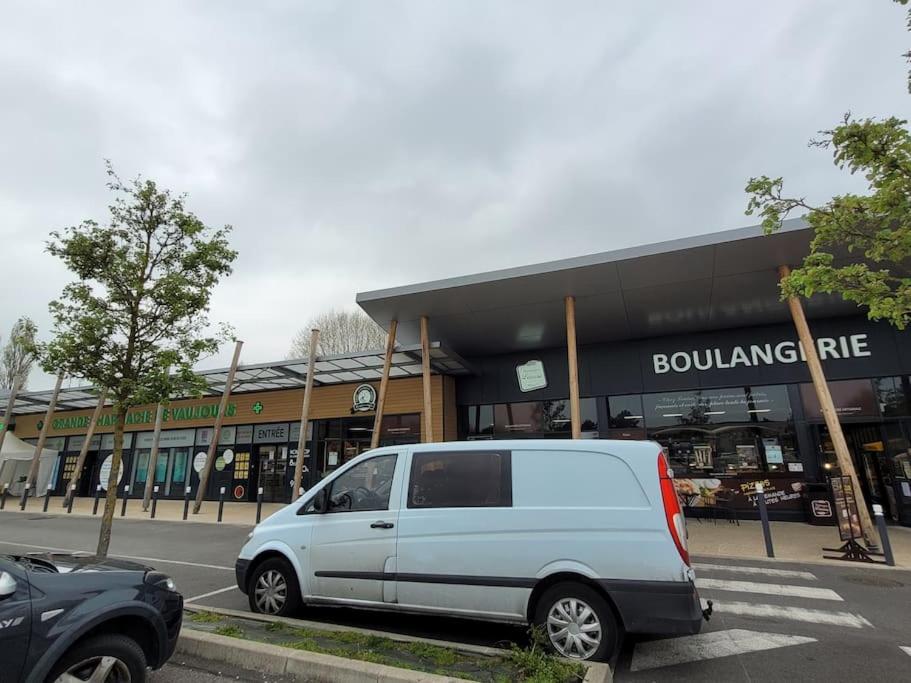 Joli T2, Terrasse Et Jardin, Ideal Pour Familles, A 15 Min De L'Aeroport Roissy Cdg Tremblay-en-France Екстер'єр фото