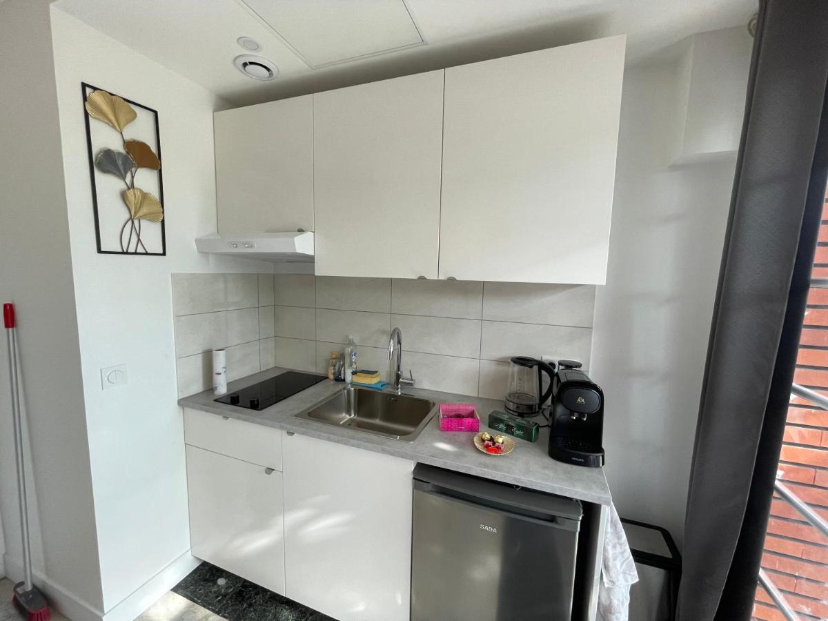 Joli T2, Terrasse Et Jardin, Ideal Pour Familles, A 15 Min De L'Aeroport Roissy Cdg Tremblay-en-France Екстер'єр фото