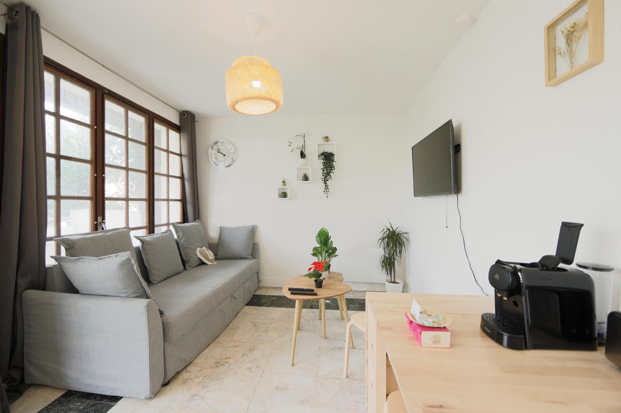 Joli T2, Terrasse Et Jardin, Ideal Pour Familles, A 15 Min De L'Aeroport Roissy Cdg Tremblay-en-France Екстер'єр фото