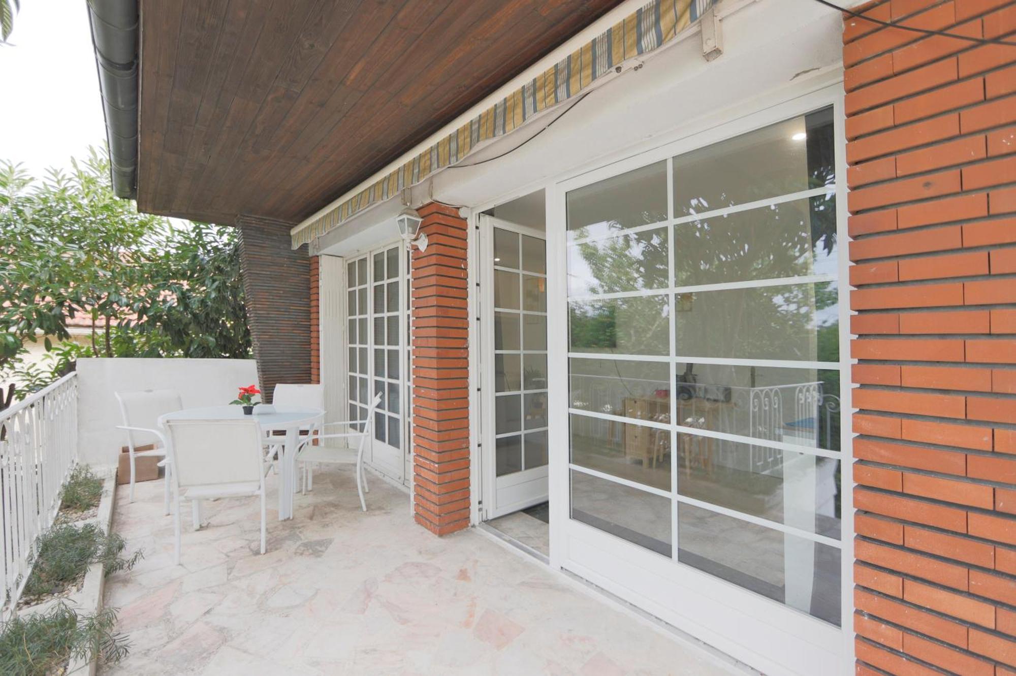 Joli T2, Terrasse Et Jardin, Ideal Pour Familles, A 15 Min De L'Aeroport Roissy Cdg Tremblay-en-France Екстер'єр фото